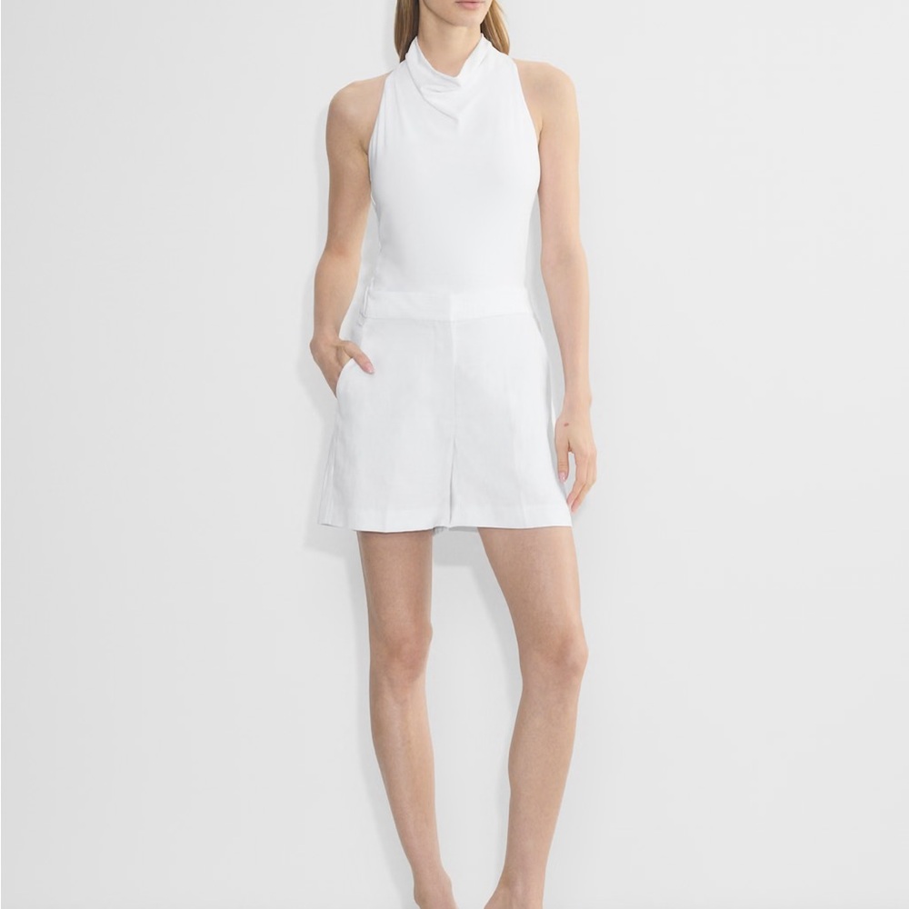 Aritzia Limitless High-waste linen shorts. NWT